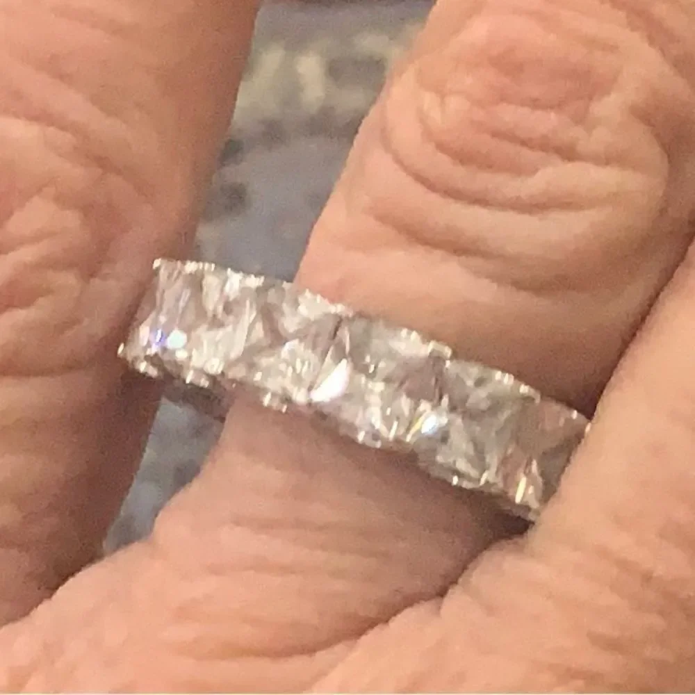 N/A eternity band